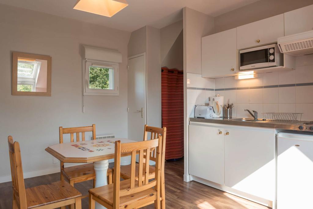 Appartements Les Ormes Эпиньяк Экстерьер фото